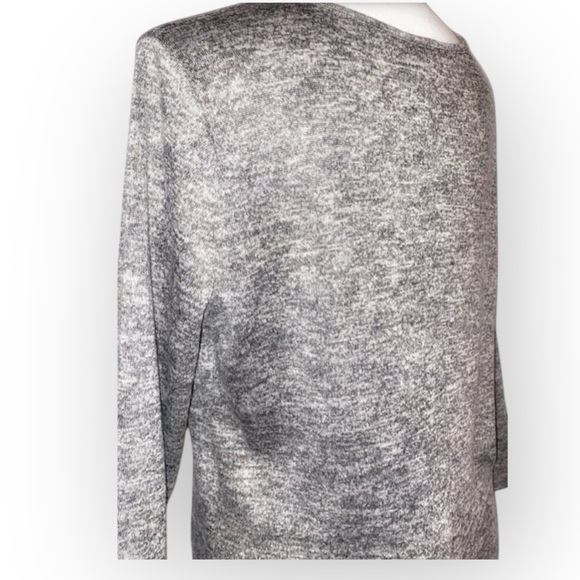 C’est La Vie Brand Ladies 3 Ring Sweater in Gray and Tan in Size Large - Picture 2 of 5